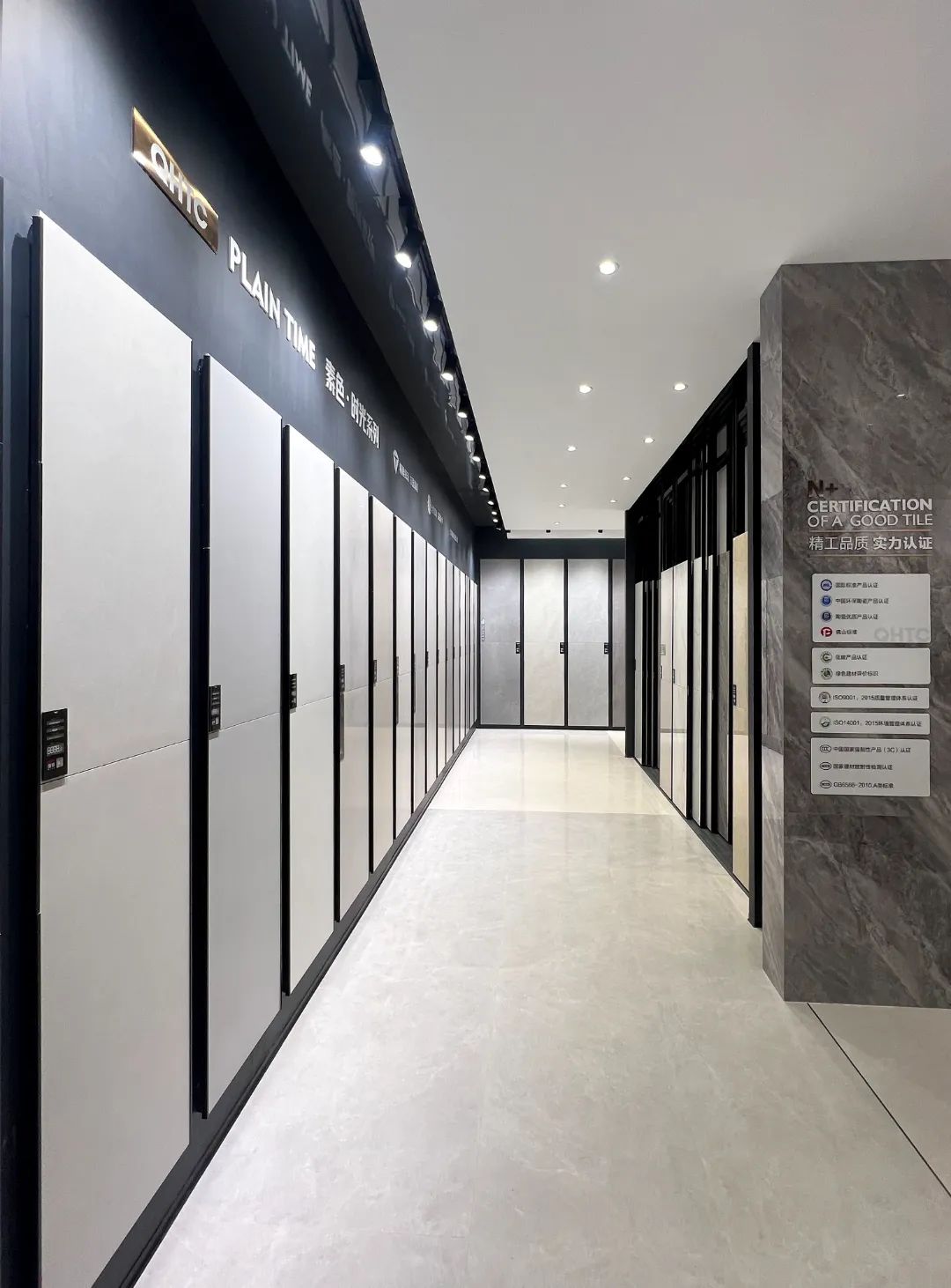 終端風采 | 強輝東陽旗艦店，現代時尚，以素色致敬生活(圖7)