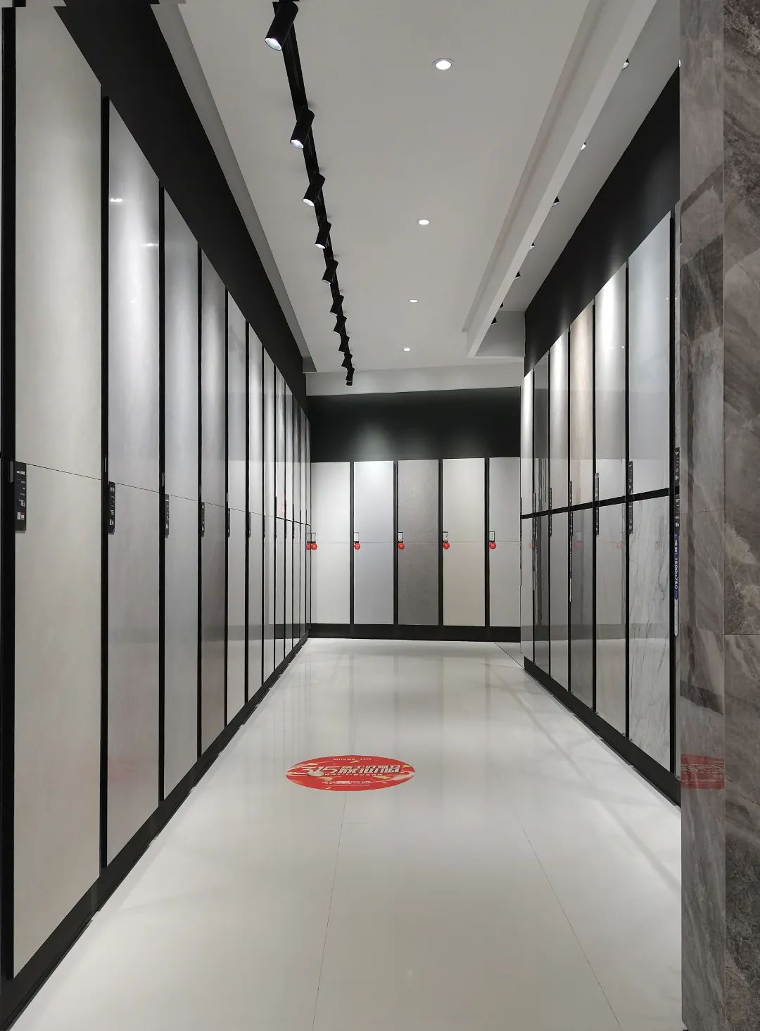 終端風采 | 強輝淮南旗艦店，中性格調，以藝術裝點設計(圖10)